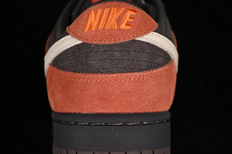 All categories Nk SB Dunk series Nk SB Dunk Low low-top sneakers M version pure original Nk Dunk Low "Red Panda" Red Panda SB low-top sports and leisure sneakers FV0395-200